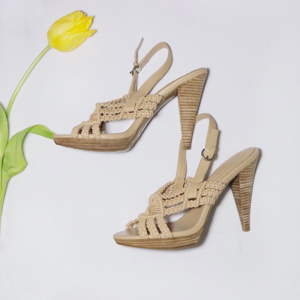 ❣️BANANA REPUBLIC Heels